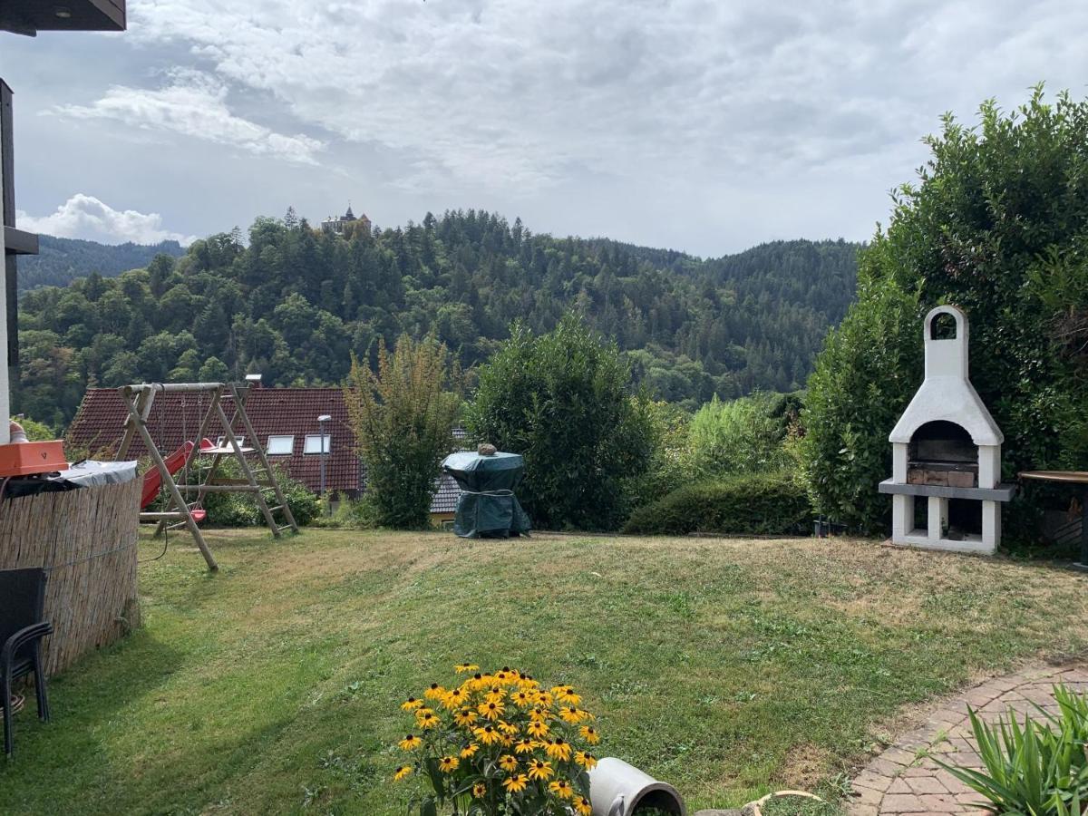 Schlossblickwohnung Schiel Gernsbach Esterno foto