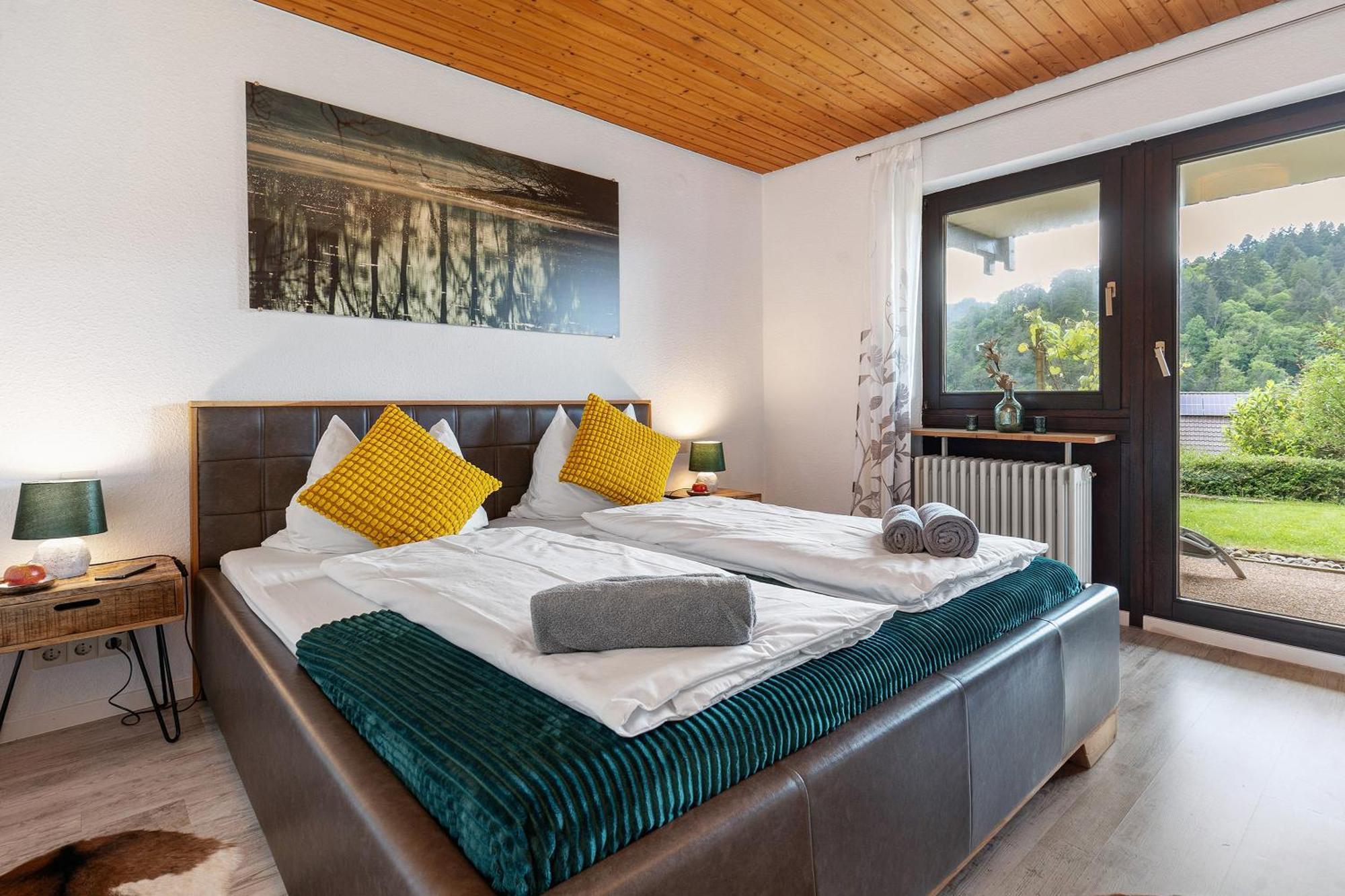 Schlossblickwohnung Schiel Gernsbach Esterno foto